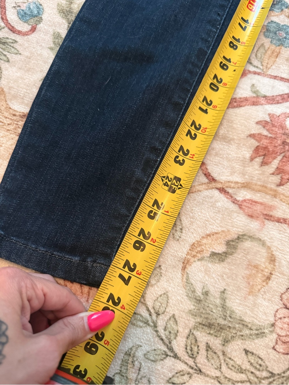 Judy Blue Viral
Skinny Jeans Dark Wash Stretch
High Rise Button Fly O - Picture 2 of 9